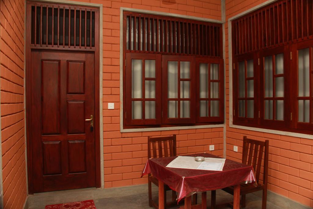 Eco Square Resort Mirissa Esterno foto
